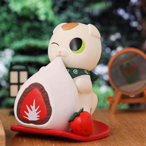 Scottish Fold Cat With Mochi POP MART x Konatsu Can Neko Friends - Picture 1 of 8